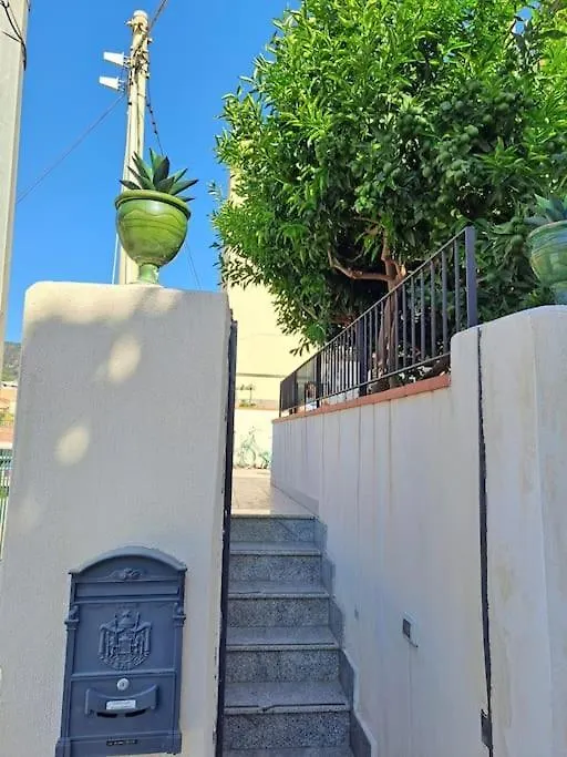 Casa Caprera Messina Villa Holiday home